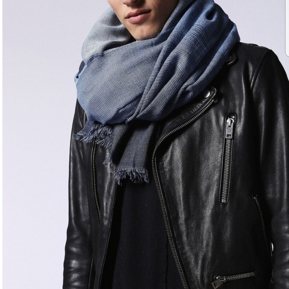 🆕️Diesel Segrade scarf light/dark blue, Italy - Picture 3 of 8